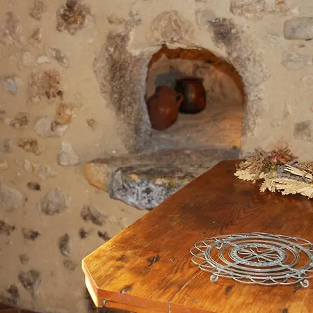 Kır Evi Cal Pallerola